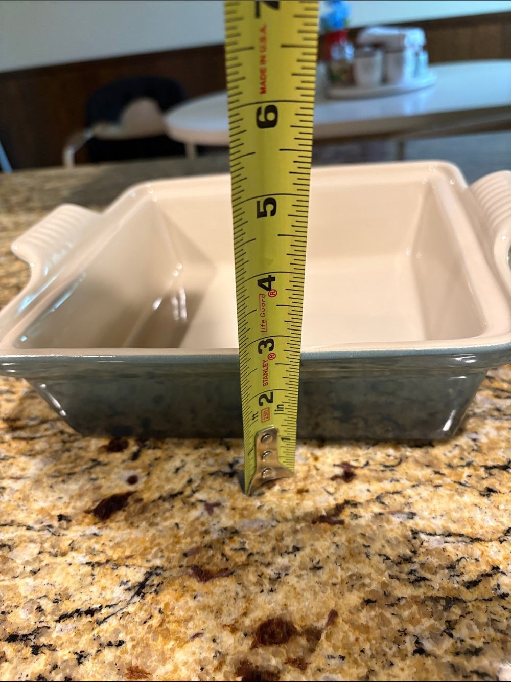 Le Creuset 23cm Square Shallow Dish with Lid, Ocean - Picture 15 of 15